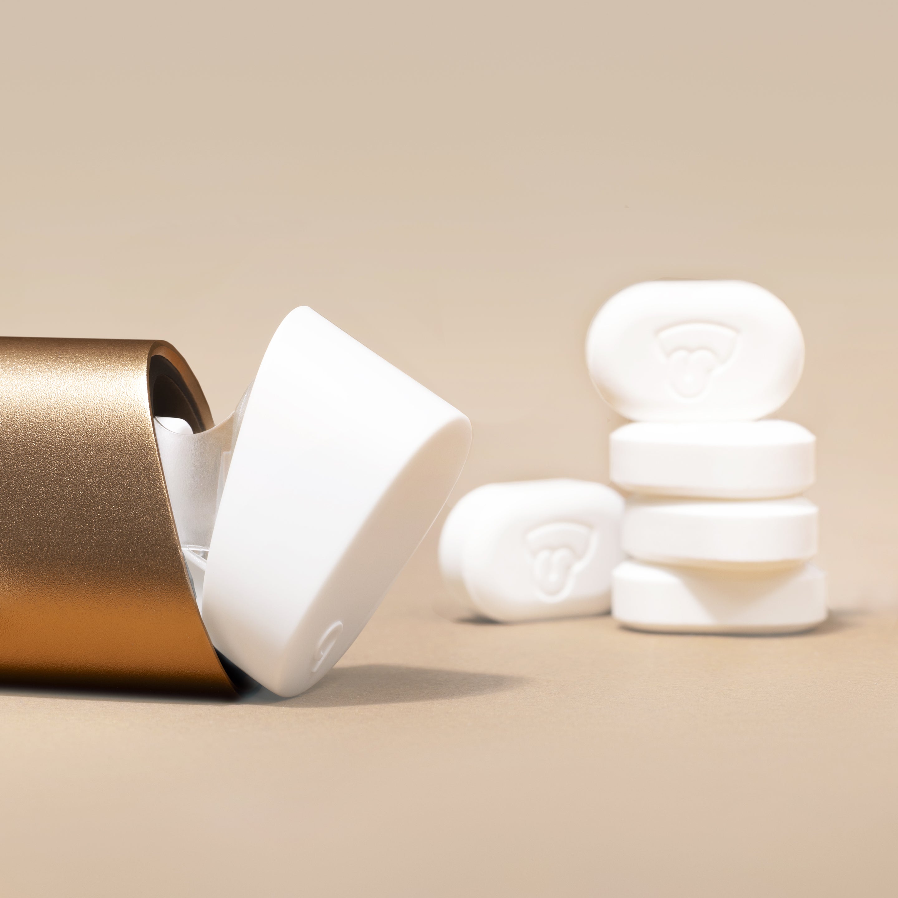 2501_DTC_MintDispenser_2880x28